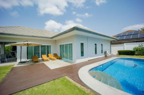 AquaVista Villa